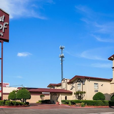 Red Roof Inn North Dallas - Park Central Dış mekan fotoğraf