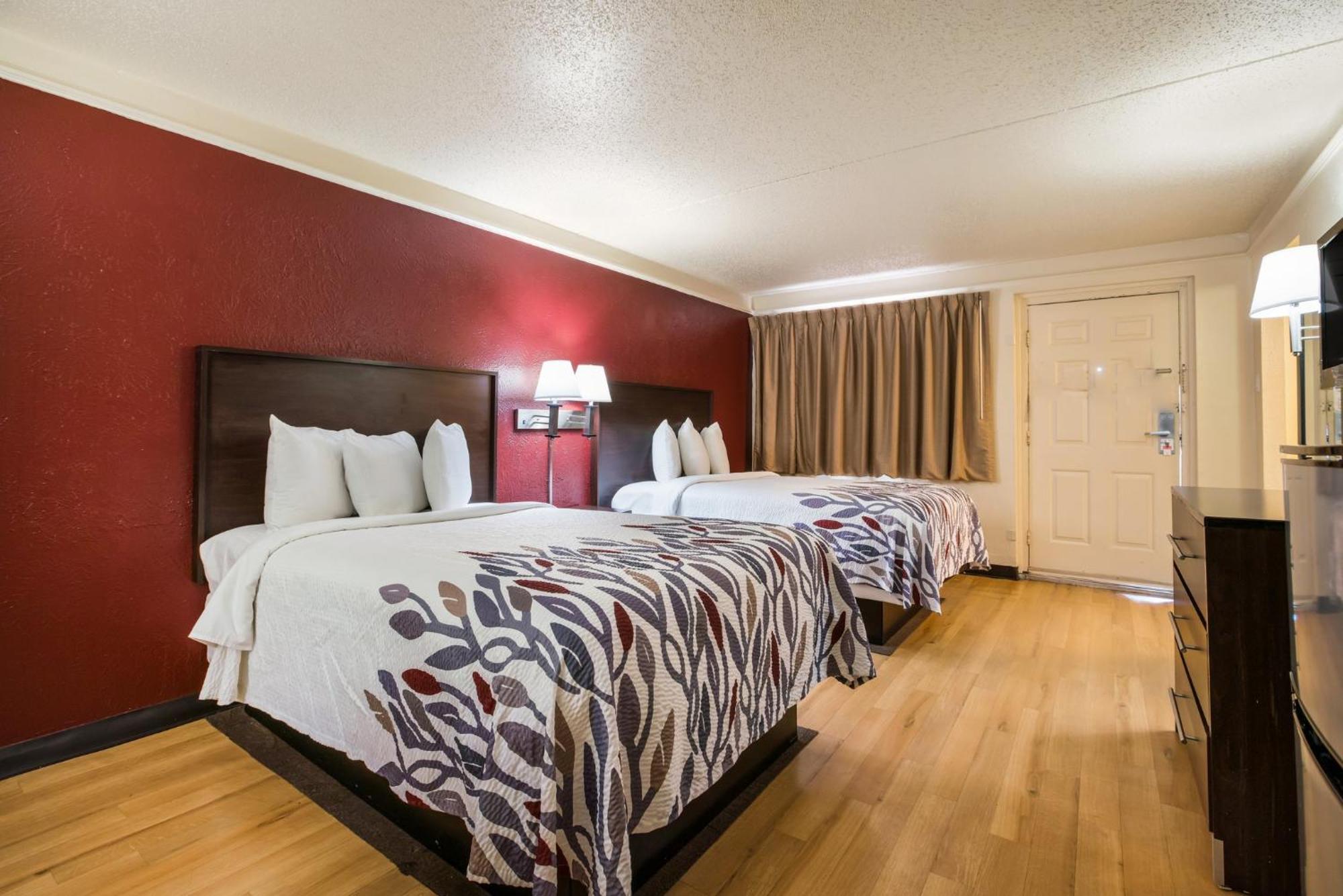 Red Roof Inn North Dallas - Park Central Dış mekan fotoğraf